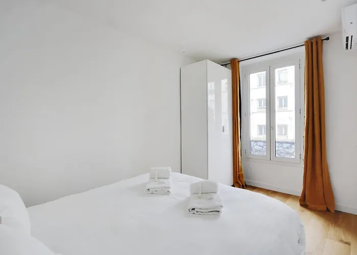 Pick A Flat's In Nation - Rue D'avron *